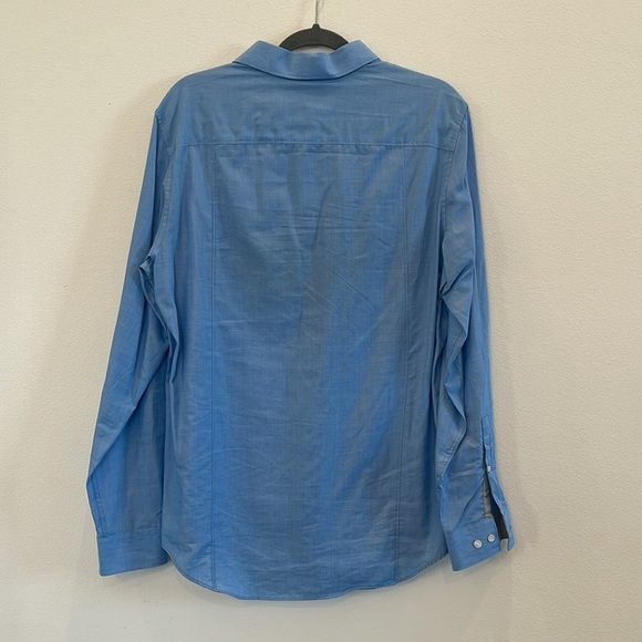Calvin Klein Button-Down Light Blue Long Sleeve Shirt - Size M - Picture 3 of 7